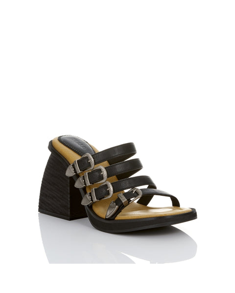 INES SANDALS