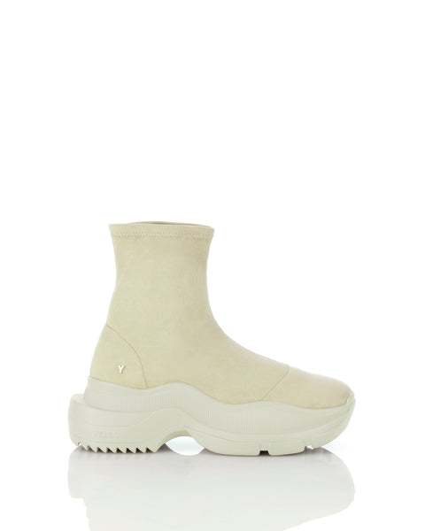 SOY SINGLE SNEAKER SHORT BOOTS